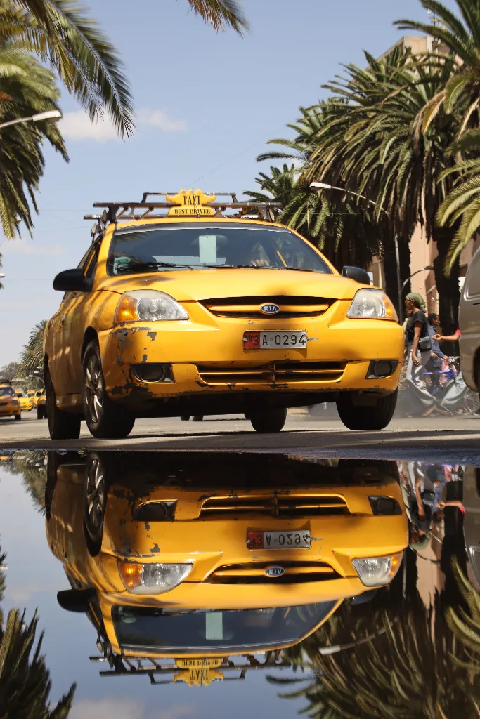 Taxi
